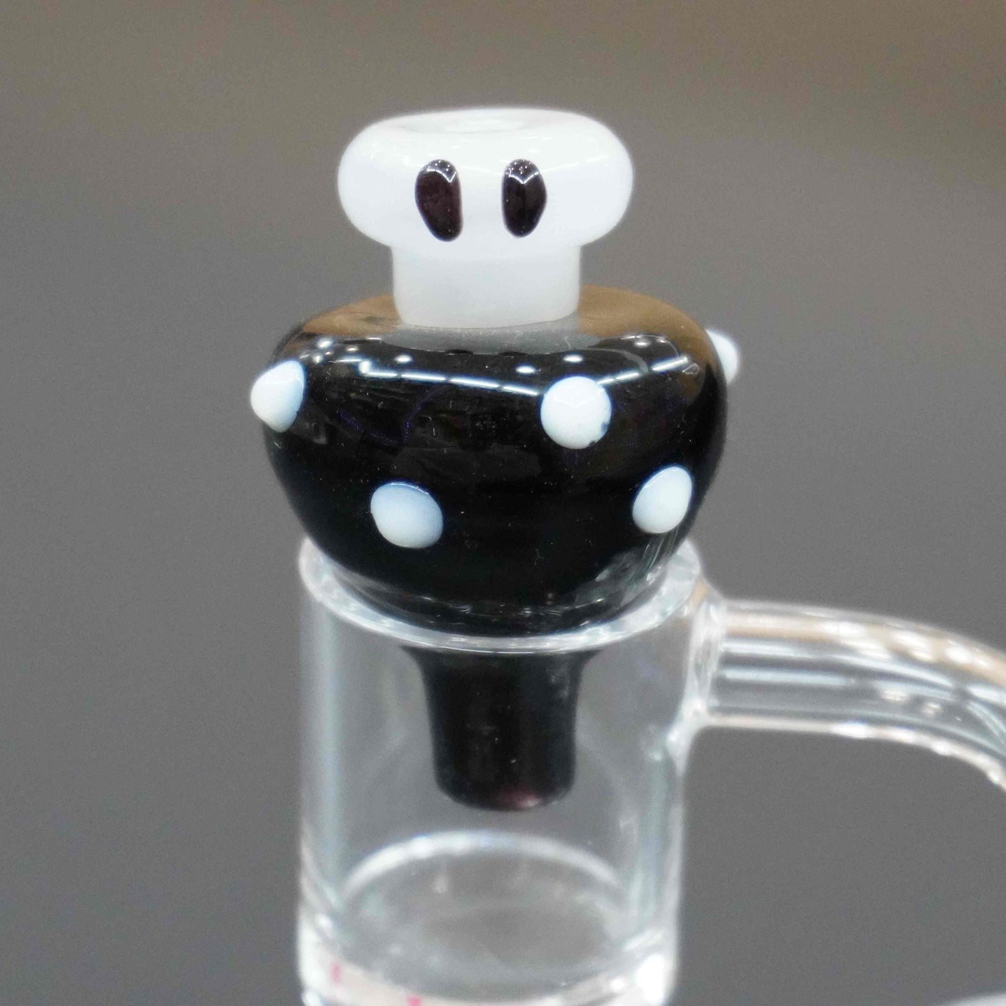 Mushroom carb cap