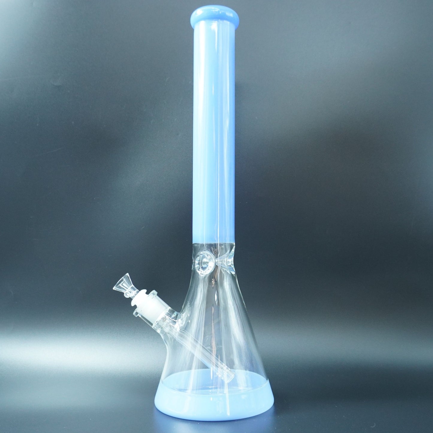 Azure Sky Beaker Bong