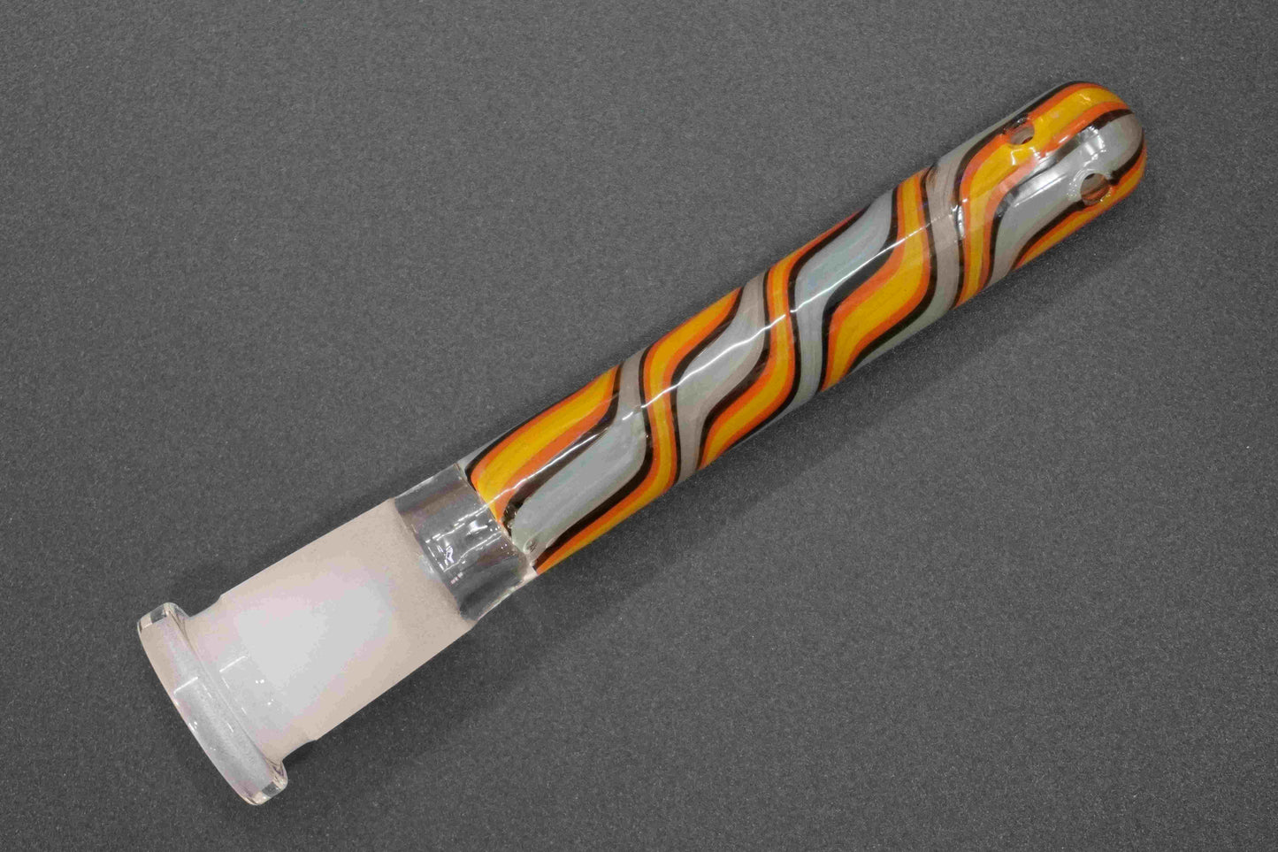 DOWN STEM WITH CHROMATIC STRIPE