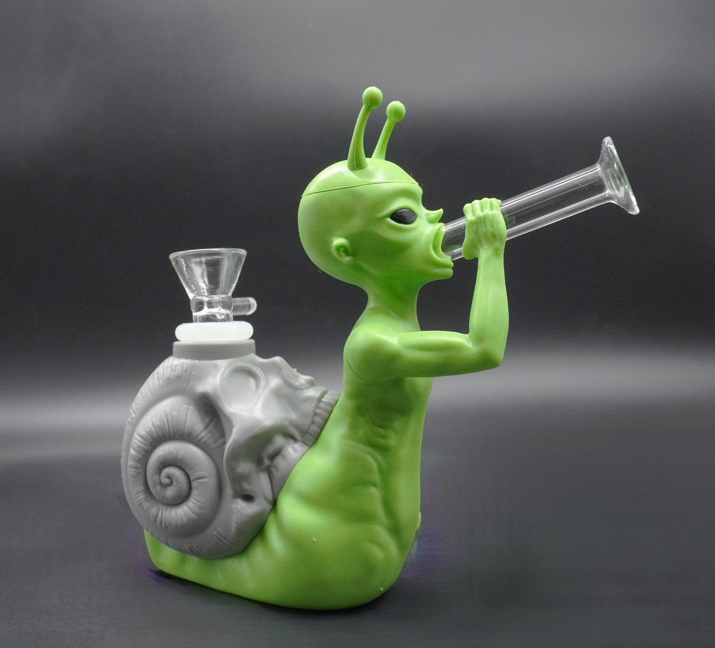 Cosmic Cruisers Alien Snail Bong
