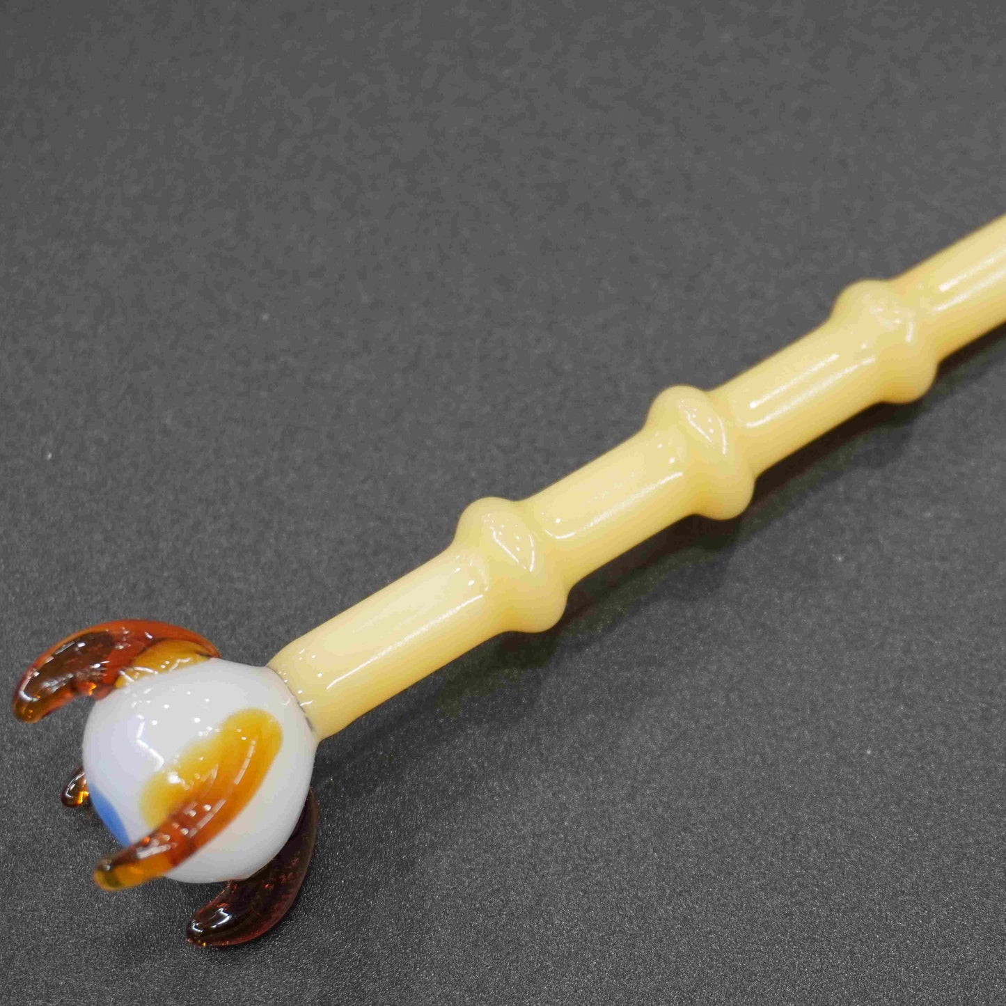 Eye glass dab stick