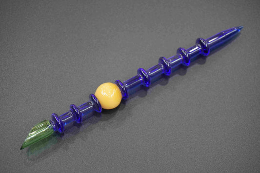 Glass dab tool with scoop