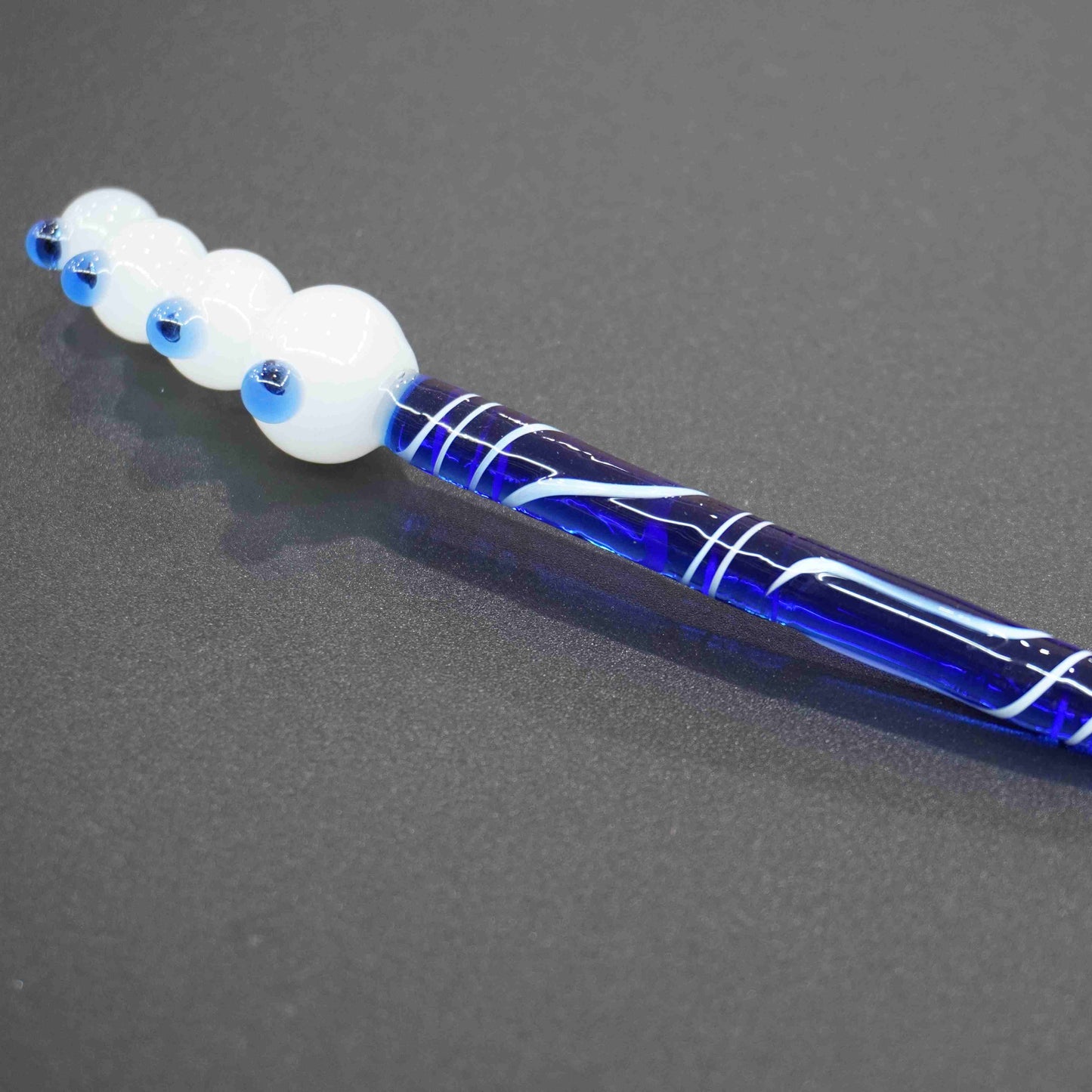 GLASS EYES DAB STICK