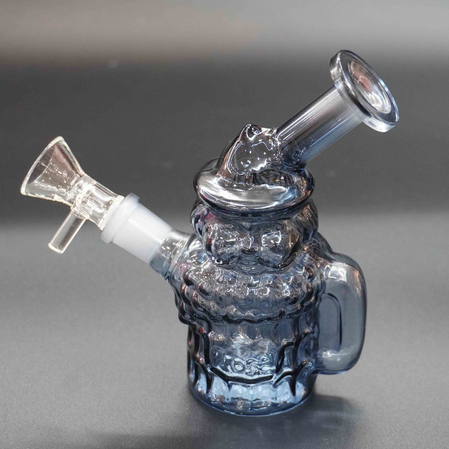 Gnome glass bong
