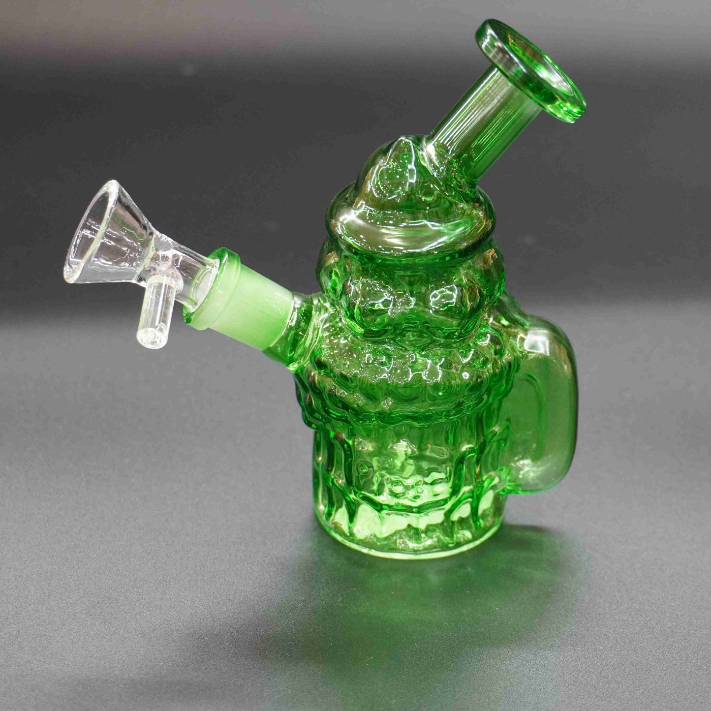 Gnome glass bong