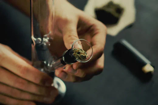 How to Hit a Bong with a Carb Hole?