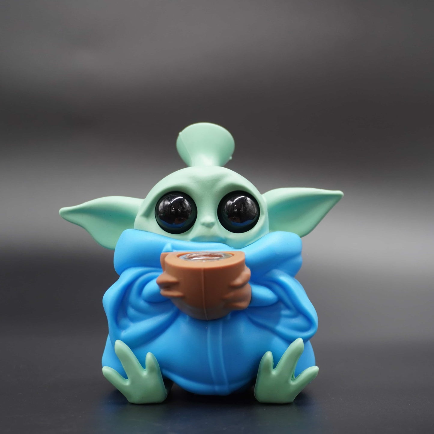 Baby Yoda Water Pipe