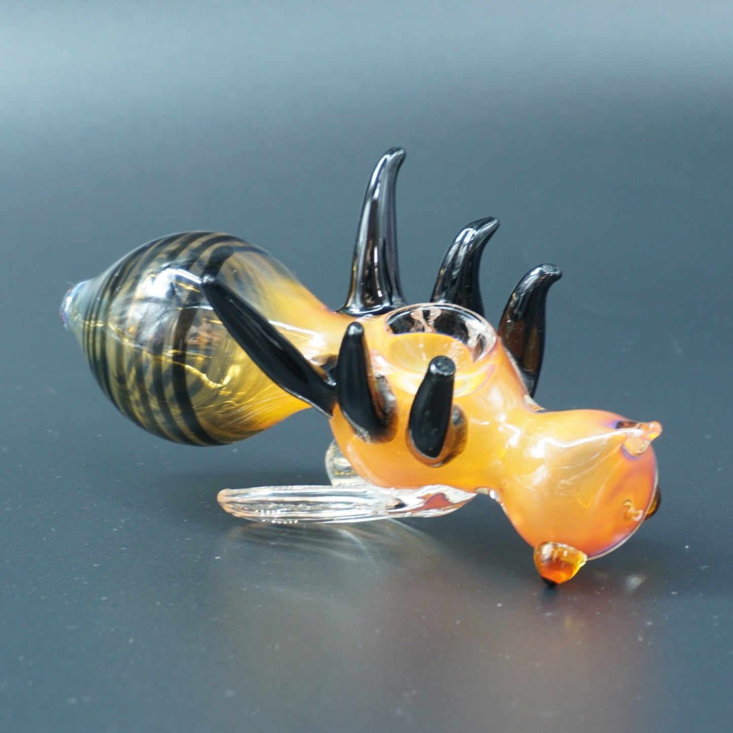 Bee Glass Collectable Hand Pipe