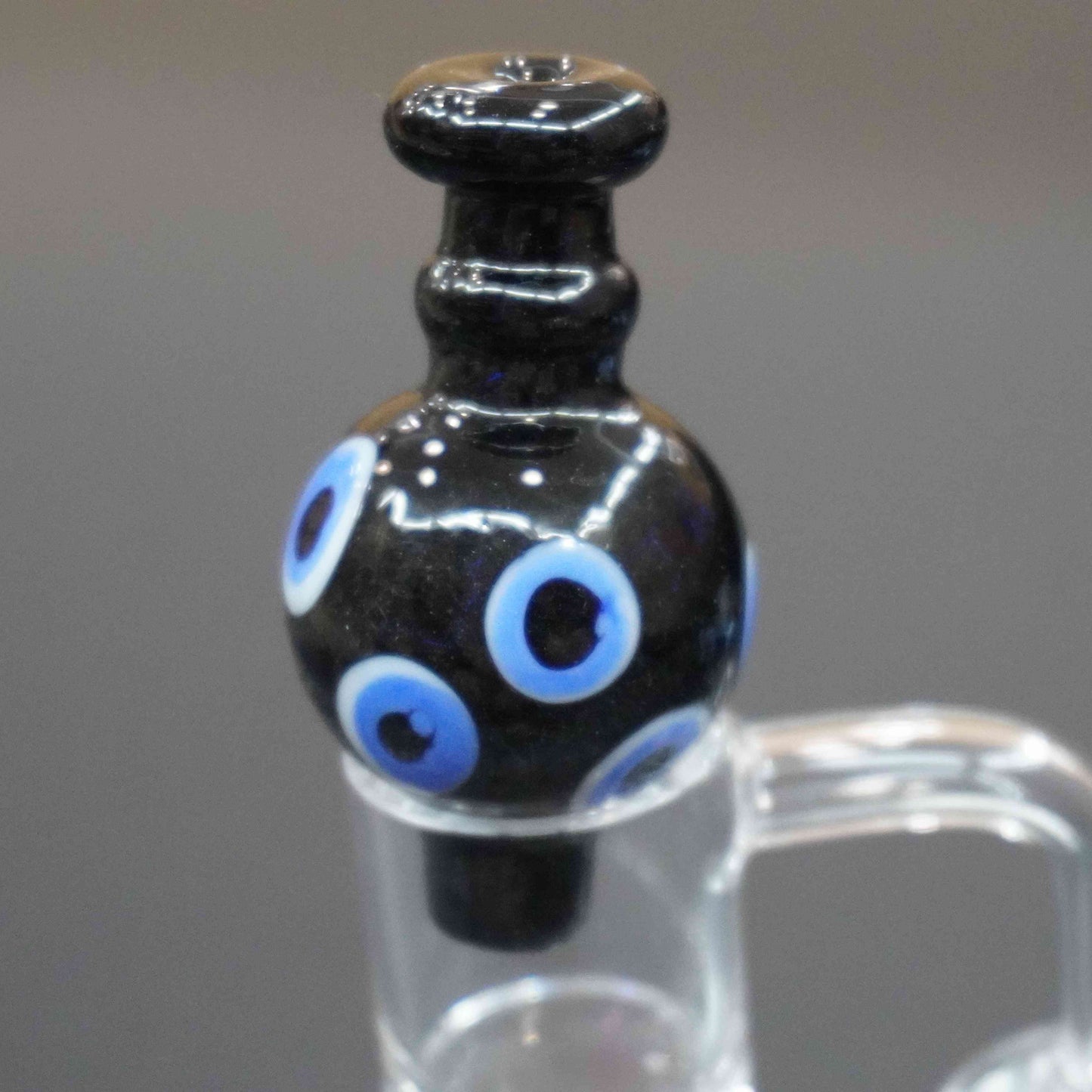 Bubble carb cap