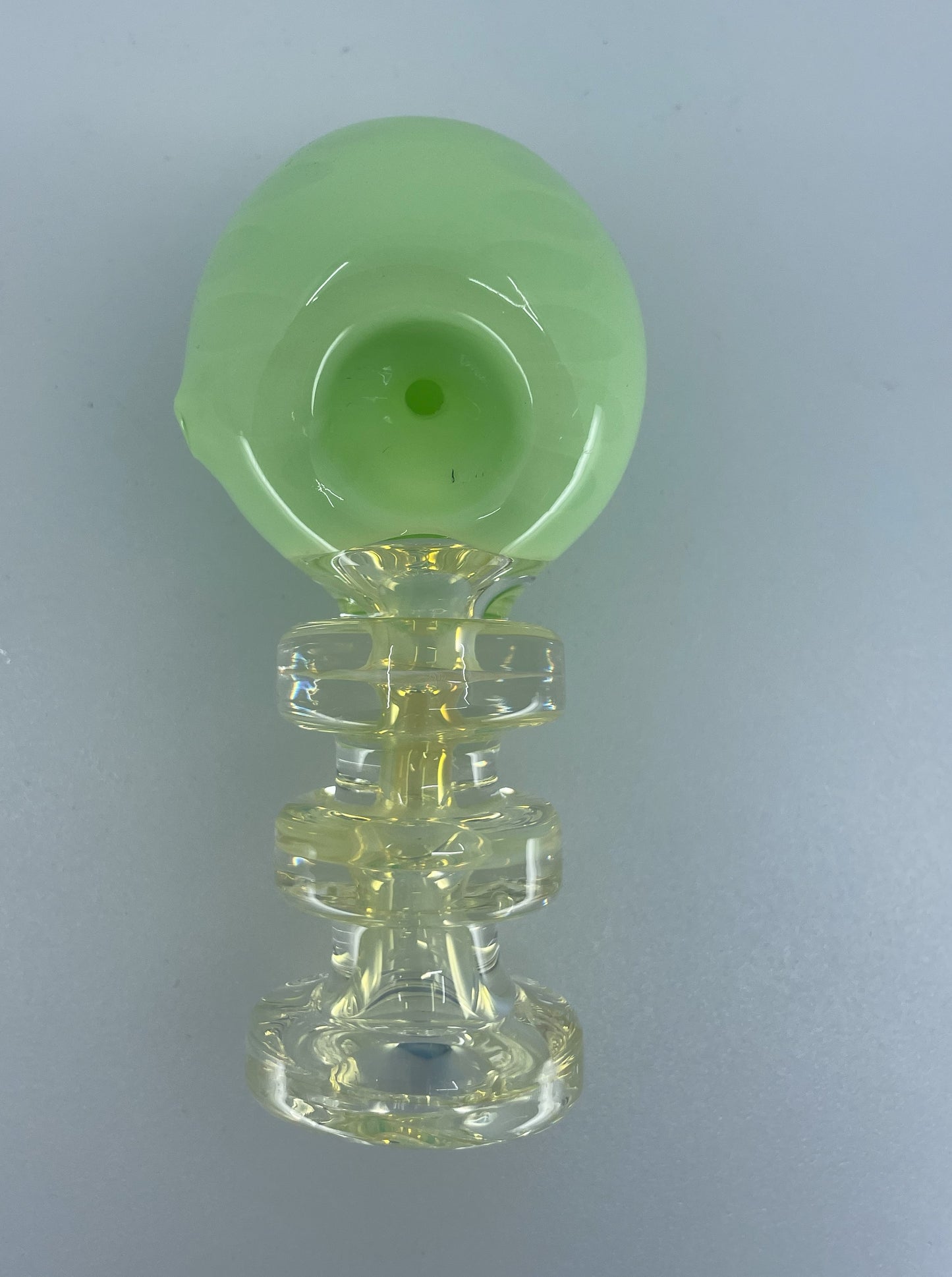 Circle Grip Glass Pipe