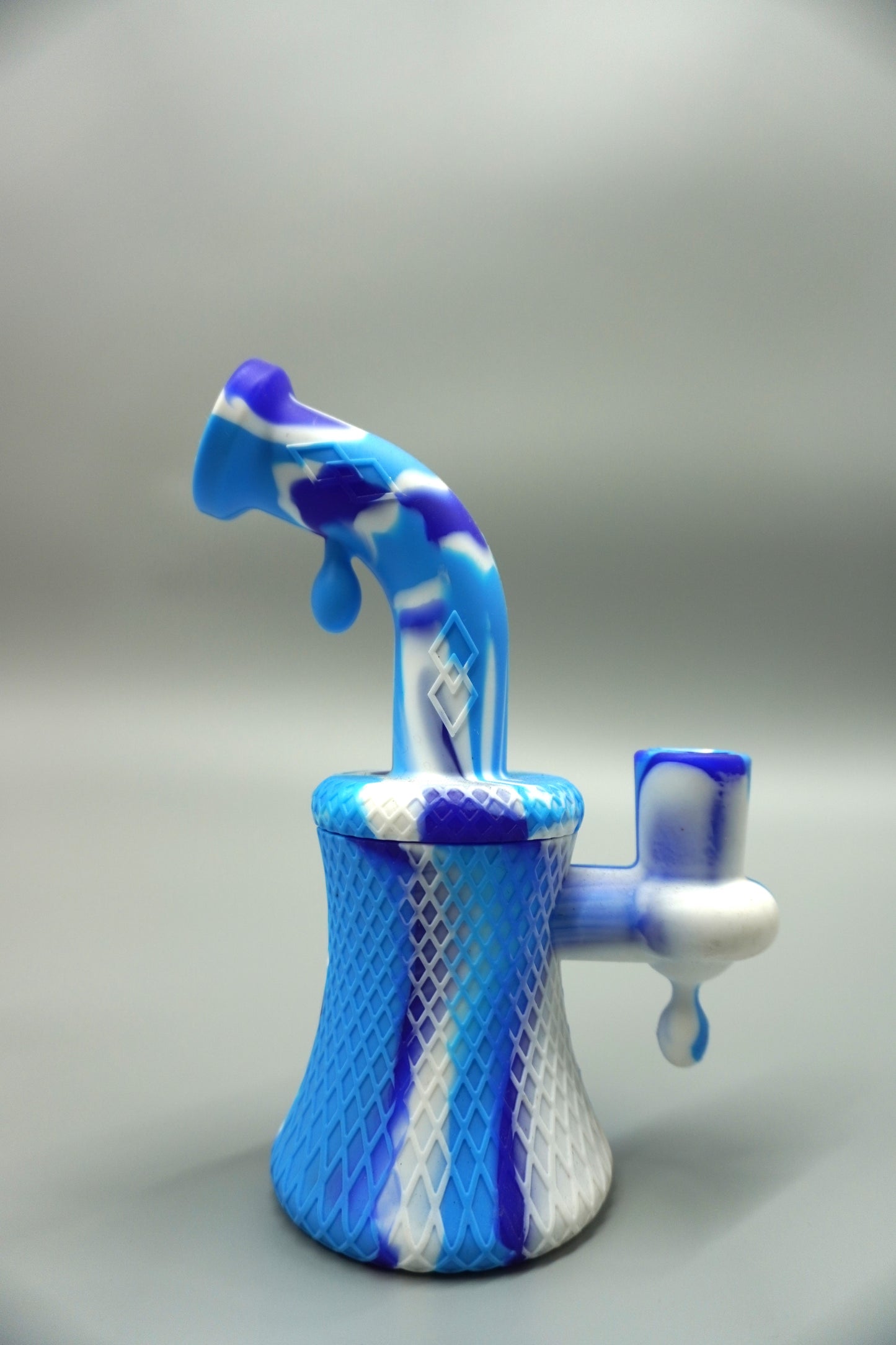 The Drip Silicon Water Pipe