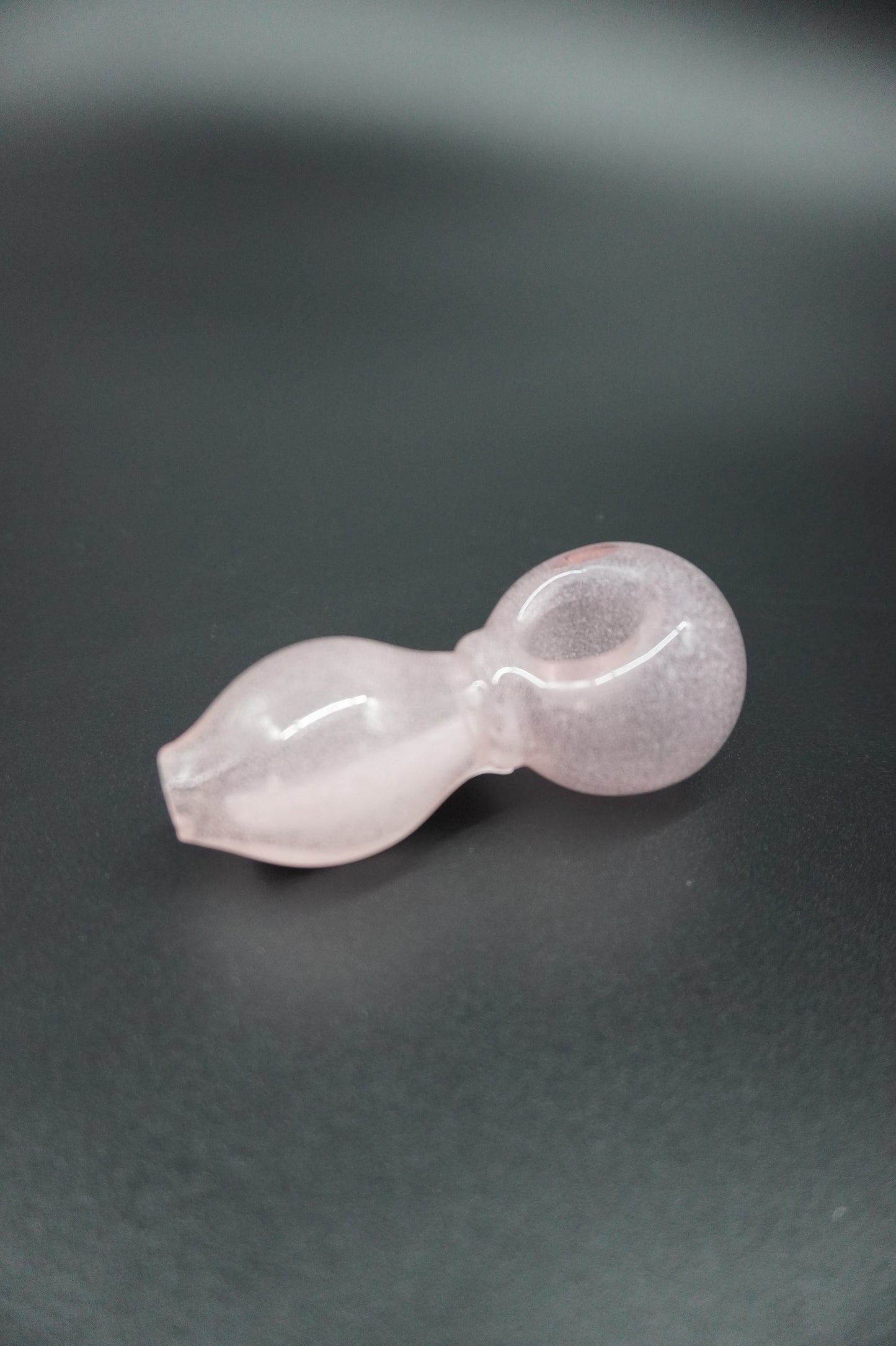 Tadpole Style Glow in The Dark Pipe