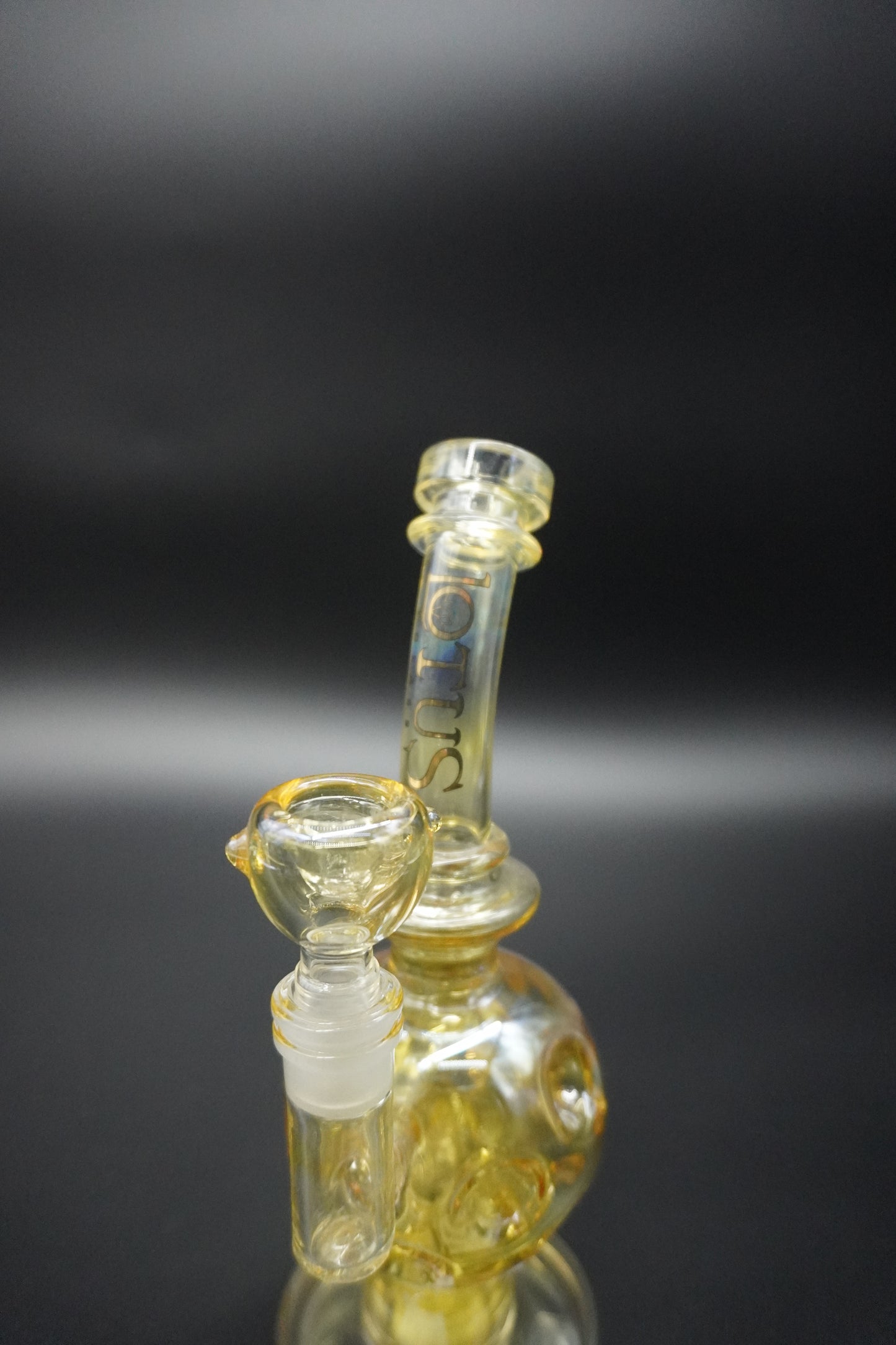 Exo Sphere Precolator Lotus Glass Bong 8"