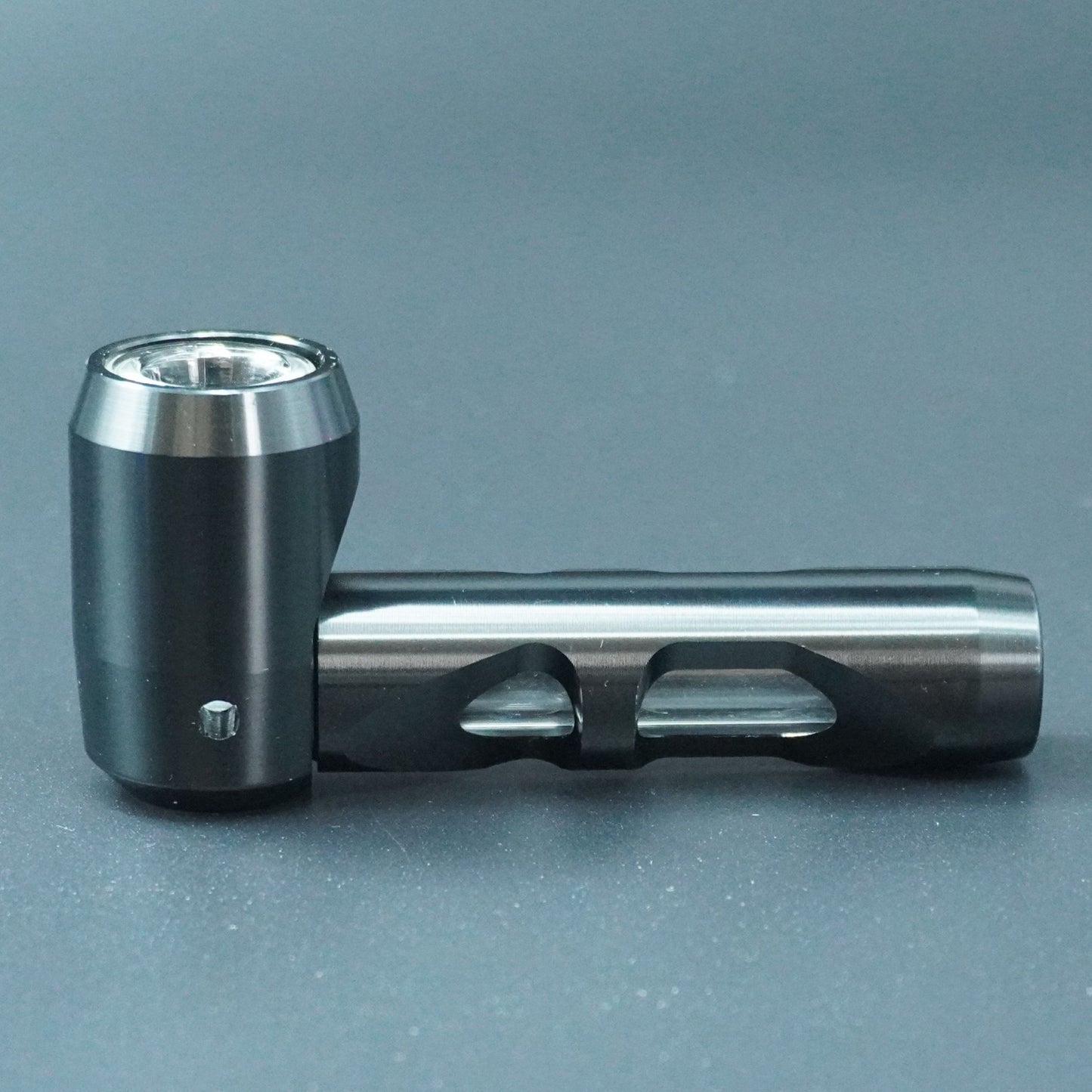 Heavy Metal Hand Pipe