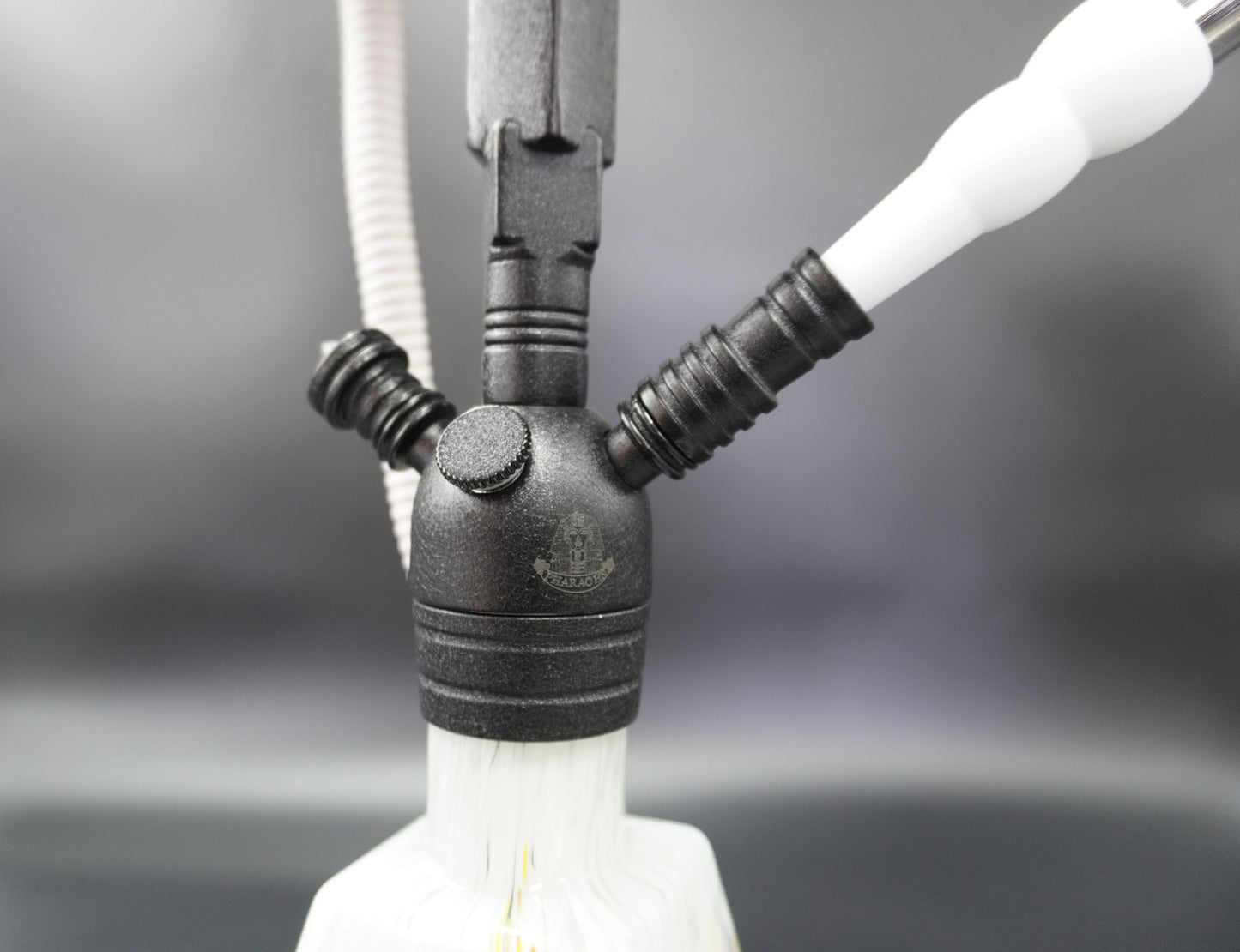 Square-Base Hookah with Ribbed Matte Finish