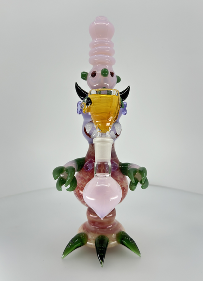 Dragon Claw Bong