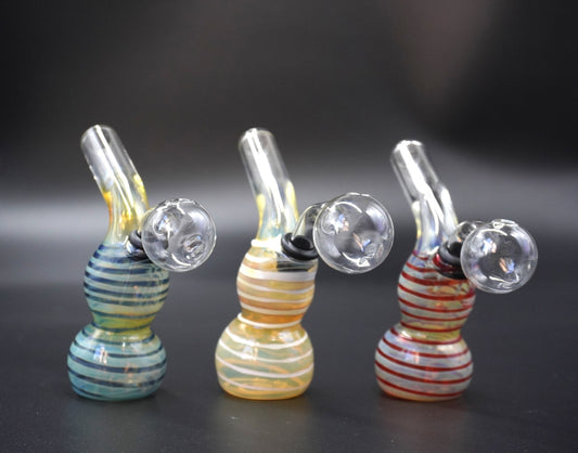 Vibrant Ribbon Design Mini Oil Burner